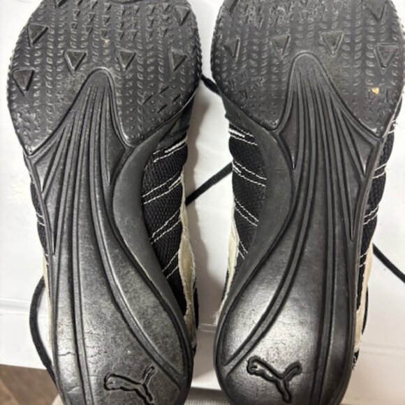 Puma Black and white sneakers with white classic puma design, lightweight, Size - Picture 6 of 7